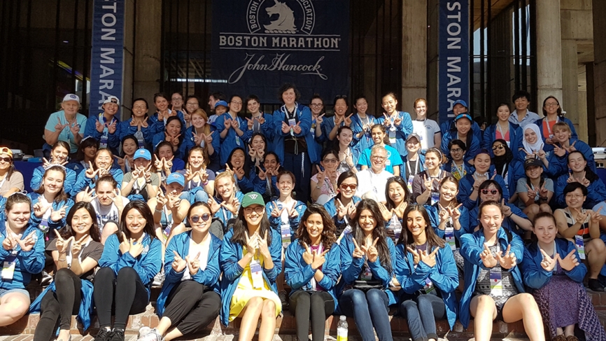 2017 Wellesley alumnae and student volunteers 2017韦尔斯利女校友和学生志愿者